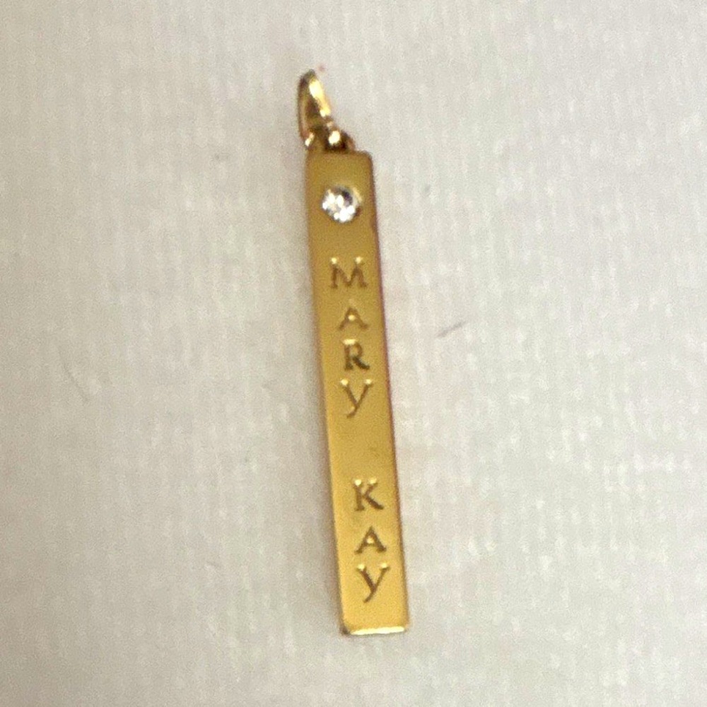 Mary Kay Gold Tone Vertical Bar Pendant Rhinestone Accent Recognition Jewelry